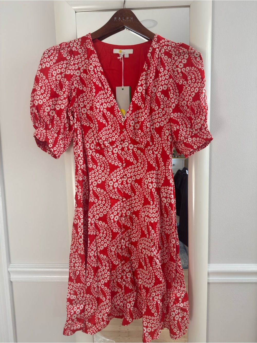 Boden Red and White Floral V‑Neck Mini Dress